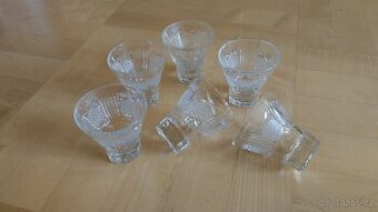 Broušené skleničky