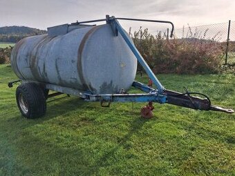 NAPAJECKA  4500 LITRU