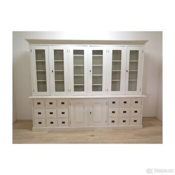 Velká knihovna z masivního dřeva