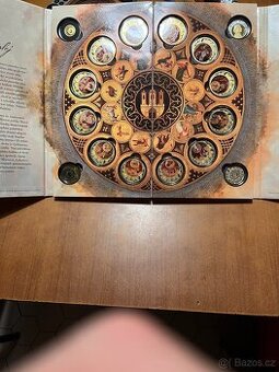 Staroměstský orloj- investiční medaile