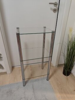 Skleněná police - 1