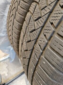 zimní pneu 215/65 R17