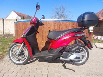 Piaggio Liberty 125 Rosso Atlas