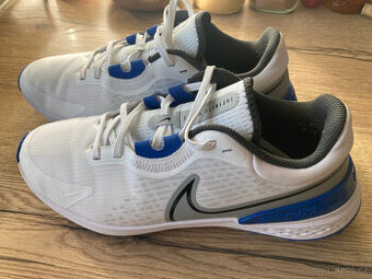 Botasky NIKE infitinity 2 vel 42,5