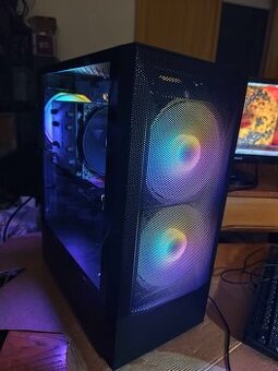 Herní PC: RTX 3060 12GB, I7 4790, 32GB RAM, SSD 250GB, RGB