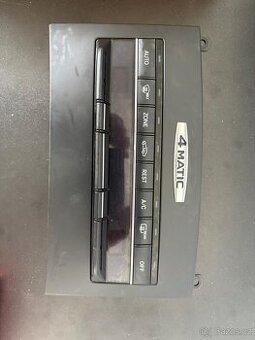 Mercedes w212 klimapanel s logem 4matic
