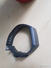 Fitbit Charge 3 - problém s displejem - 1