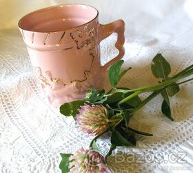 Hrníček, růžový porcelán