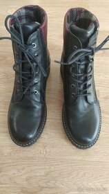 Zimní kožené boty značka Lasocki