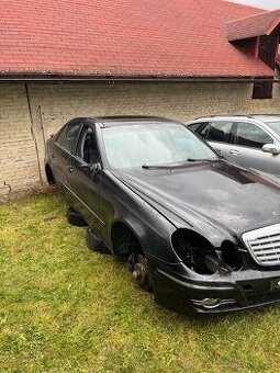 Mersedes benz - 1