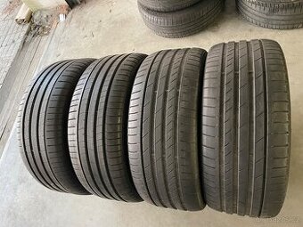 Prodám letní pneumatiky 245/35/20 Pirelli a Kumho celá sada