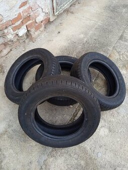 175/65/14 GOODYEAR - sada