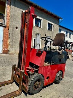 Vysokozdvižný vozík DESTA 1622 REZERVACE