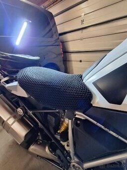 Potah sedla bmw R 1200 Gs lc
