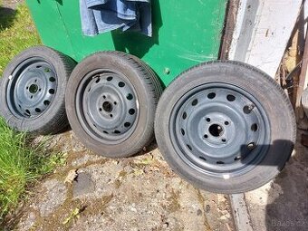 Kola Kia Picanto originální plechove disky + poklice