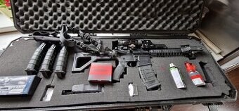 Set Crosman DPMS SBR Full Auto 4.5 mm CO2 replika AR15