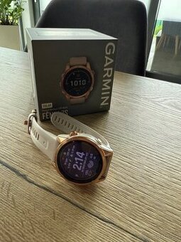 Garmin Fenix 7S Solar, gold - 1