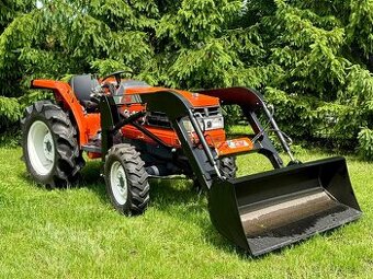 Malotraktor Kubota GL 29 Grandel s čelním Nakladačem 450KG