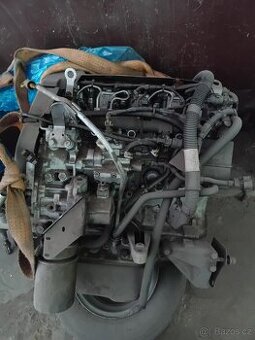 Renault Mascott motor 2.8 DCi 140koni