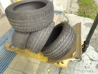 Prodám pneumatiky 225/45 R 17