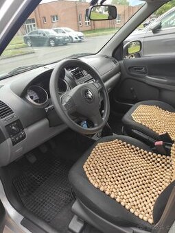 Suzuki Ignis 1.3 69kW, r.v. 2004