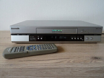 Špičkový videorekordér PANASONIC NV-HV60, 6 hlav,Hifi Stereo