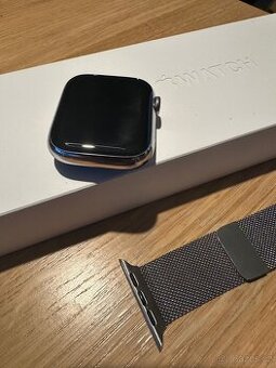 Apple Watch Series 9 45mm GPS+Cellular (milánský tah)