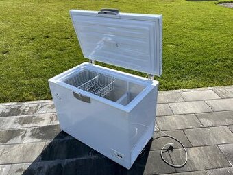 Pultový mrazák Beko