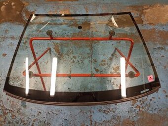 Použité čelní sklo Škoda Fabia I.