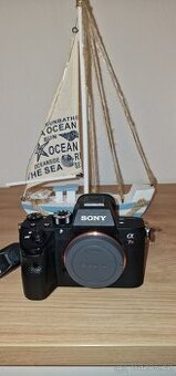 PREDÁM SONY A7RIII V 100% STAVE