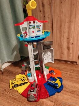 Věž tlapkova patrola