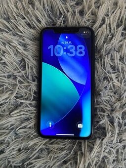 Prodám Iphone 11 64gb Černý
