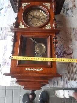 Prodám starožitné hodiny