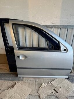 VW Golf 4, PP dveře