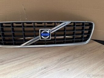 Mřížka chladiče 9190740 9151881 Volvo S60