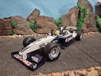 Prodám model 1:18 BMW FW23