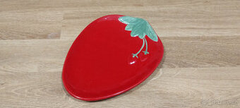 rozkošný servírovací talířek jahoda