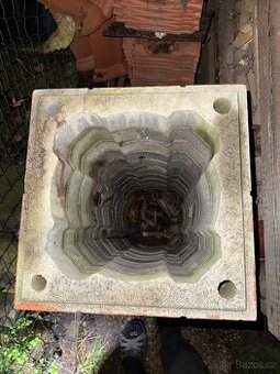 Komínový nadstřešní prstenec