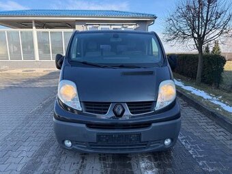 Renault Trafik automat