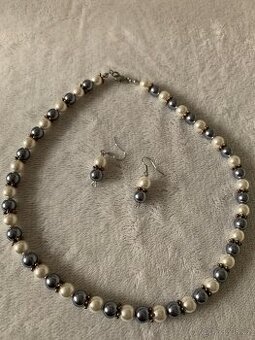 Koralky a nausnice, nove