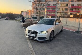 Audi A4 3.2 FSI quattro/195kW/Bang&Olufsen/ČR/manuál/kůže