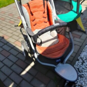 SPORTOVNÍ KOČÁREK CHICCO