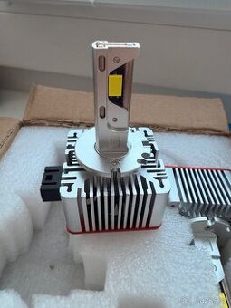 LED žárovky D1S - nové jen rozbalené