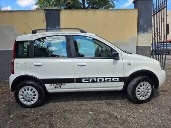 Fiat Panda, 4X4, PĚKNÁ, KLIMA, SERVIS, ABS, TAŽNÉ