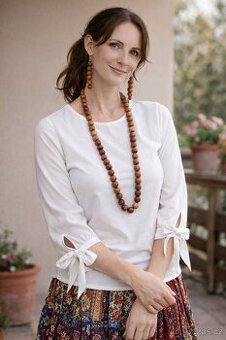 Bílá halenka Boohoo  M