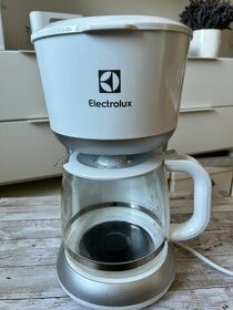 kavovar na překapávanou kávu