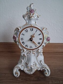 Royal Dux, porcelánové hodiny