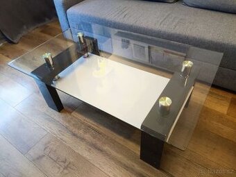 Moderní konferenční stolek 110x70x42 cm