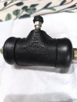 Brzdové válečky Škoda 100 / 105 / 120 – zadní originál