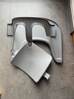 Baby set a pult k židličce Stokke